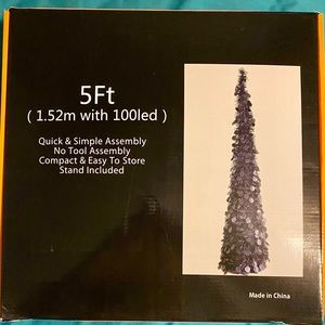 🔥🔥 5FT Halloween Artificial black Christmas tree with 100 purple lights.